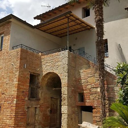 Montevenere 83 Villa Chiusi Exterior photo